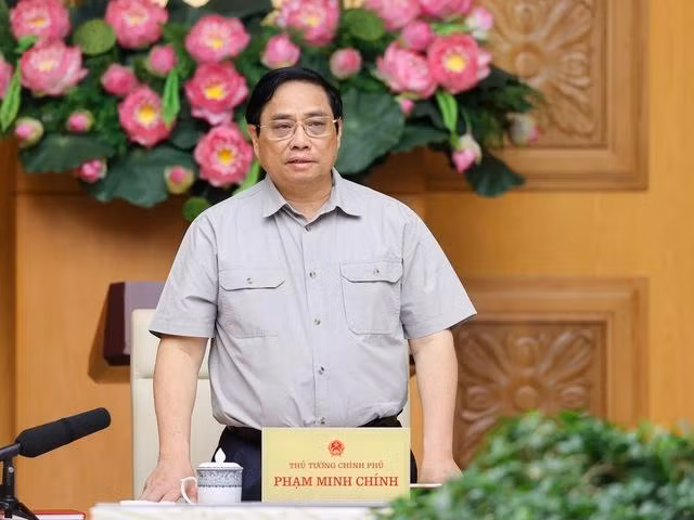 Thủ tướng Phạm Minh Chính nhất trí với quan điểm công tác phòng chống bão phải chuẩn bị sẵn sàng cho tình huống "cao hơn 1 cấp" để có sự chủ động chuẩn bị. Ảnh: VGP