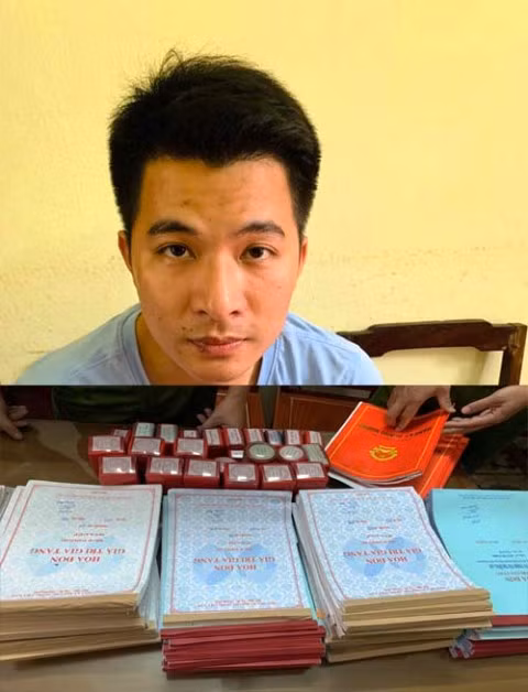 Lê Tiến Mạnh và tang vật vụ án. Ảnh: Công an Thanh Hóa cung cấp