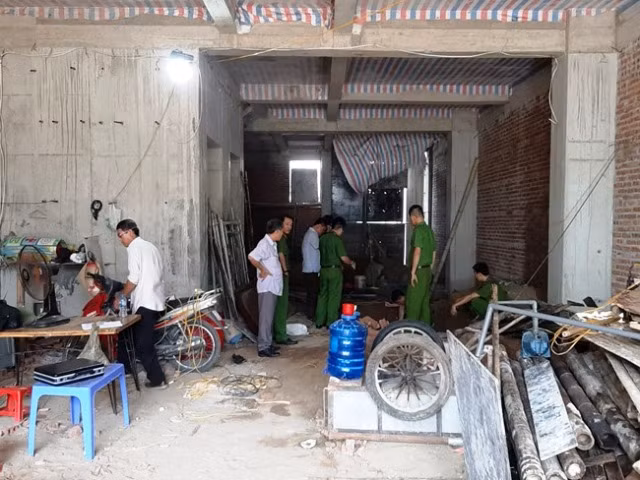 Công an vào cuộc điều tra vụ ngạt khí khiến 3 người chết.