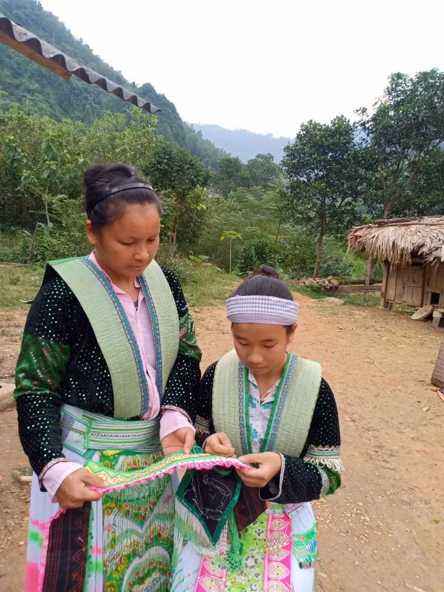 Giao lưu trực tuyến “Vai trò tiên phong của đảng viên trong phát triển vùng đồng bào dân tộc” ảnh 34
