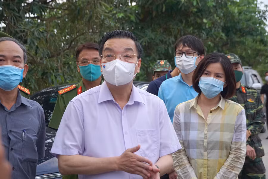 Chủ tịch Hà Nội cảnh báo 3 nhóm nguy cơ làm tăng ca Covid-19 với thủ đô ảnh 2