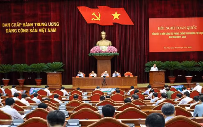 Hội nghị toàn quốc tổng kết 10 năm công tác phòng, chống tham nhũng. Ảnh: VGP.