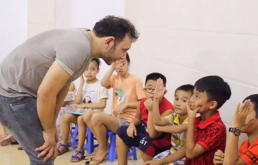 Nghệ An hiện có 23 trung tâm có giáo viên người nước ngoài tham gia giảng dạy