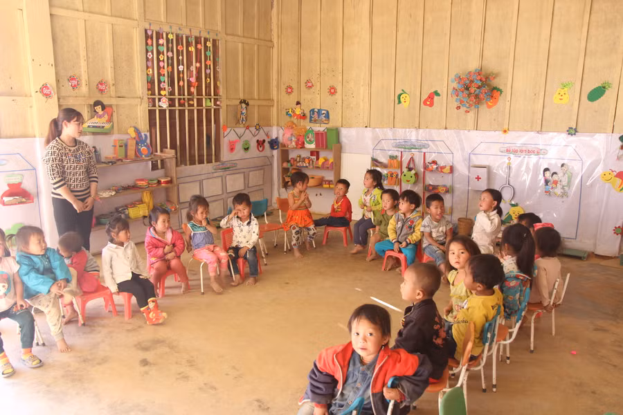 Điểm trường Huồi Pốc gồm 3 phòng học bán kiên cố, là điểm khó khăn nhất của Trường Mầm non Nậm Cắn, huyện Kỳ Sơn, Nghệ An