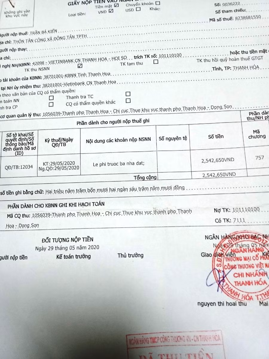 Giấy nộp lệ phí trước bạ nhà đất của bà Chu Thị Lệ được thể hiện từ tháng 5/2020.
