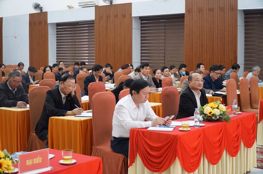 Các đại biểu dự lớp tập huấn với nội dung liên quan đến công tác xây dựng xã hội học tập. Ảnh: Hồ Lài. Các đại biểu dự lớp tập huấn với nội dung liên quan đến công tác xây dựng xã hội học tập. Ảnh: Hồ Lài.