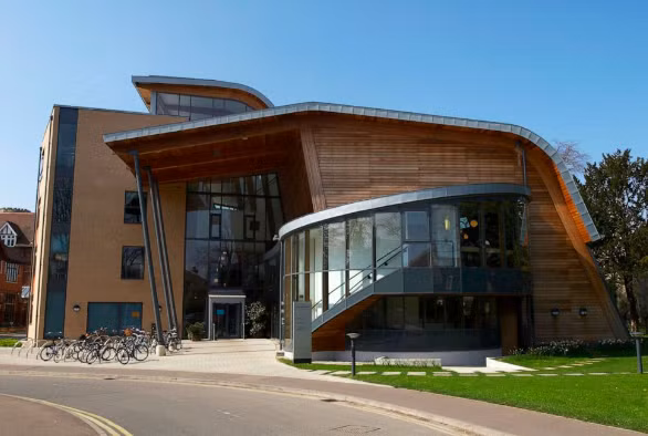 Khoa Giáo dục tại Đại học Cambridge, Vương quốc Anh. Khoa Giáo dục tại Đại học Cambridge, Vương quốc Anh.