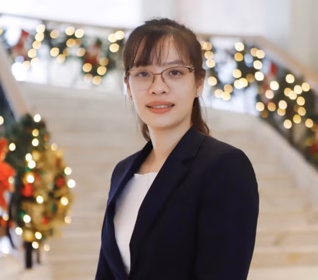 TS Phan Thị Huyền Thương. TS Phan Thị Huyền Thương.