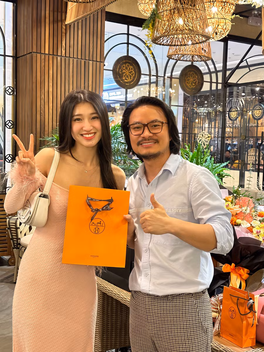 “Thần tiên tỷ tỷ” - Á hậu Phương Nhi gây đốn tim với vẻ đẹp ngọt ngào.