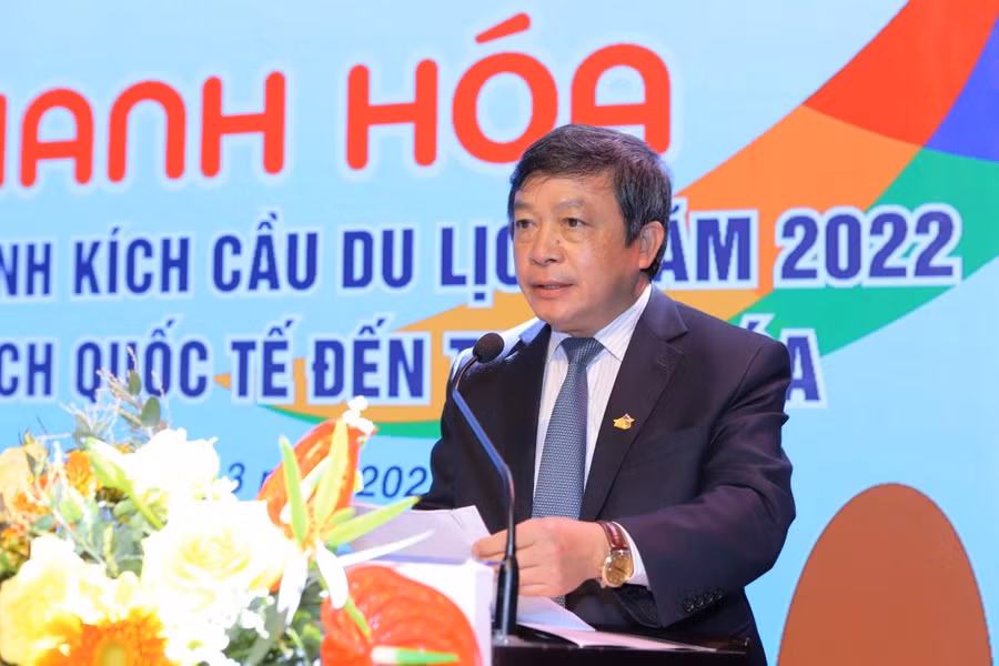 Thứ trưởng Bộ VHTTDL Đoàn Văn Việt, phát biểu tại lễ.