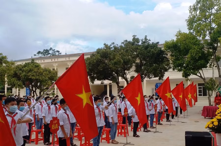 Trường THCS Phù Ninh tăng cường hoạt động của Đội TNTP Hồ Chí Minh và Đoàn TNCS Hồ Chí Minh trong việc giáo dục đạo đức, lối sống cho học sinh
