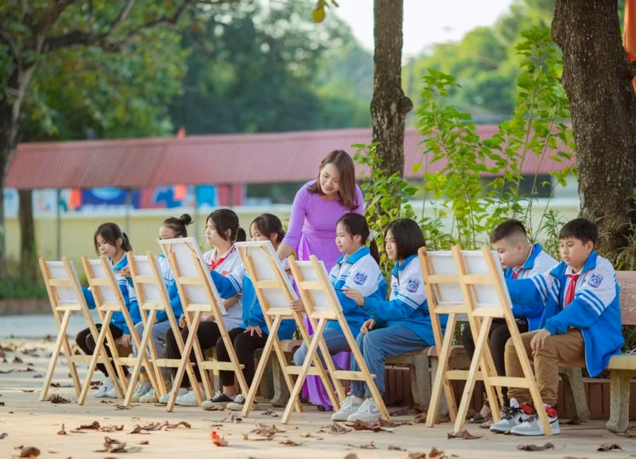 Giờ ngoại khóa của cô và trò Trường THCS Sa Đéc