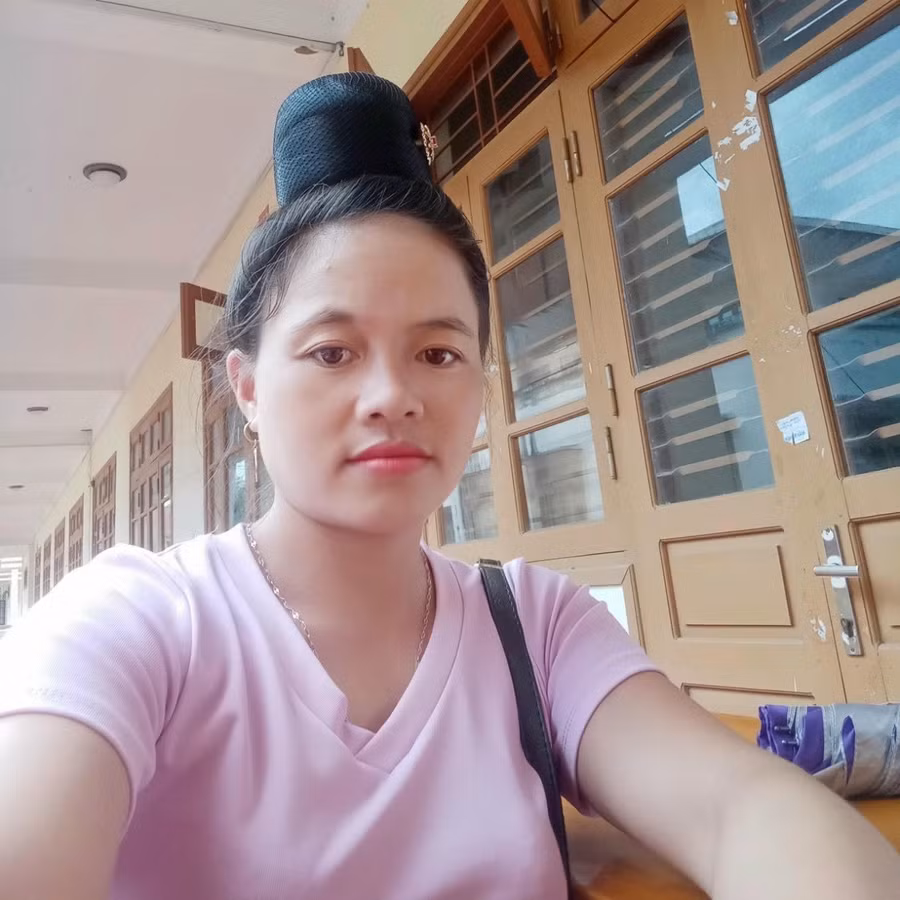 Cô Hà Thị Liêm - GV Trường MN Chiềng Nơi, huyện Mai Sơn, Sơn La
