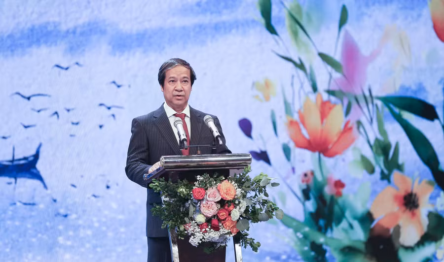 Bộ trưởng Bộ GD&amp;ĐT Nguyễn Kim Sơn.