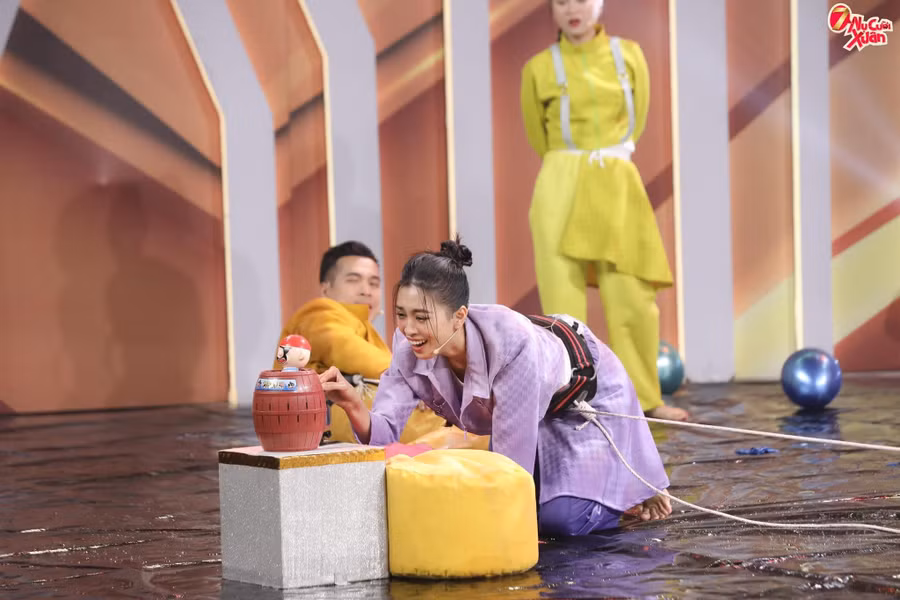 Gameshow do Tiểu Vy góp mặt.