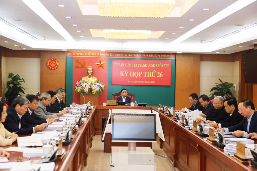 Ông Trần Cẩm Tú, Chủ nhiệm Ủy ban Kiểm tra Trung ương chủ trì cuộc họp (Ảnh: Ủy ban Kiểm tra Trung ương).