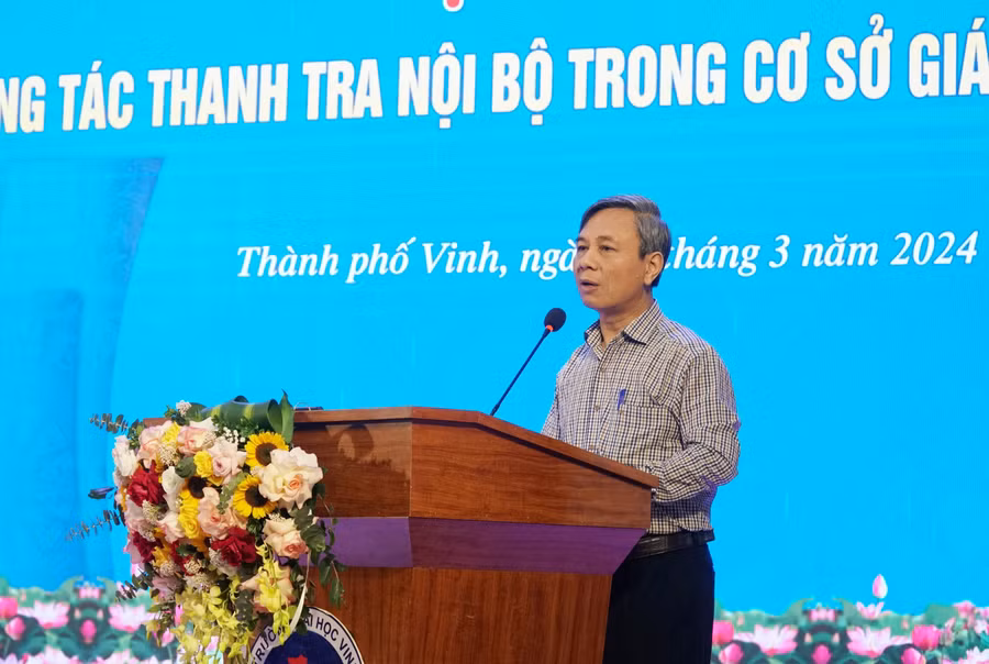 Nhiều đại diện các cơ sở giáo dục đại học phát biểu ý kiến cần có quy định rõ cơ cấu tổ chức, vị trí việc làm thanh tra nội bộ cũng như chính sách, chế độ đãi ngộ cho đội ngũ thanh tra. Ảnh: Hồ Lài