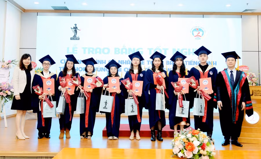 Chương trình Cử nhân Kế toán/ Kiểm toán bằng tiếng Anh tích hợp ICAEW CFAB tại Viện Kế toán – Kiểm toán, NEU sẽ mang tới lợi thế lớn cho sinh viên sau tốt nghiệp