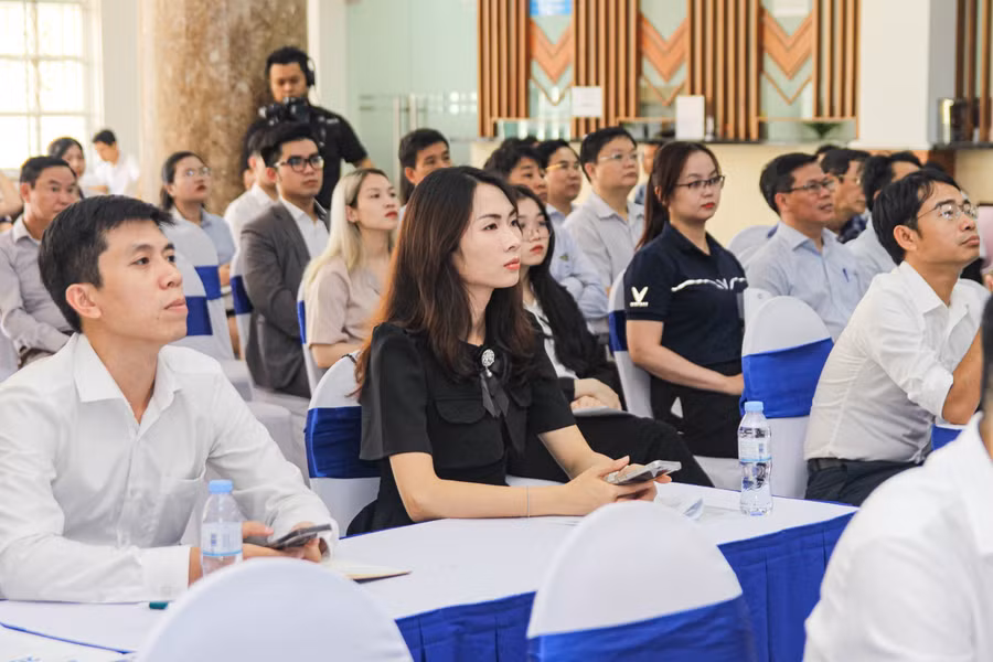 Các doanh nghiệp tại buổi họp báo JOB FAIR UFM. (Ảnh: UFM) Các doanh nghiệp tại buổi họp báo JOB FAIR UFM. (Ảnh: UFM)