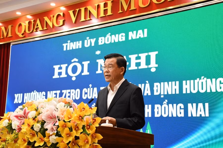 Bí thư Tỉnh uỷ Nguyễn Hồng Lĩnh phát biểu khai mạc hội nghị. (Ảnh: HP)