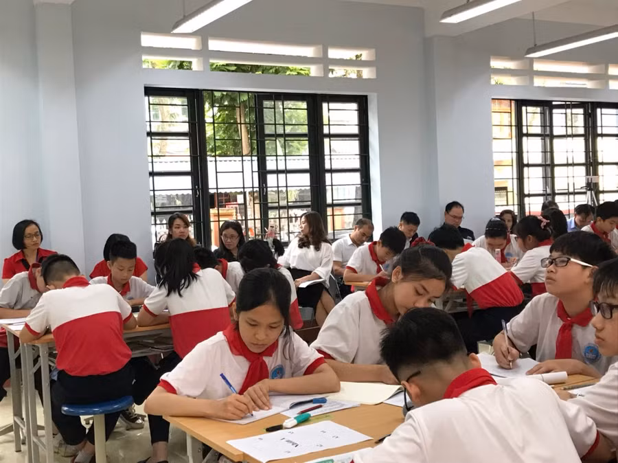 Dự giờ tiết dạy thực nghiệm thời điểm dịch Covid-19 chưa bùng phát