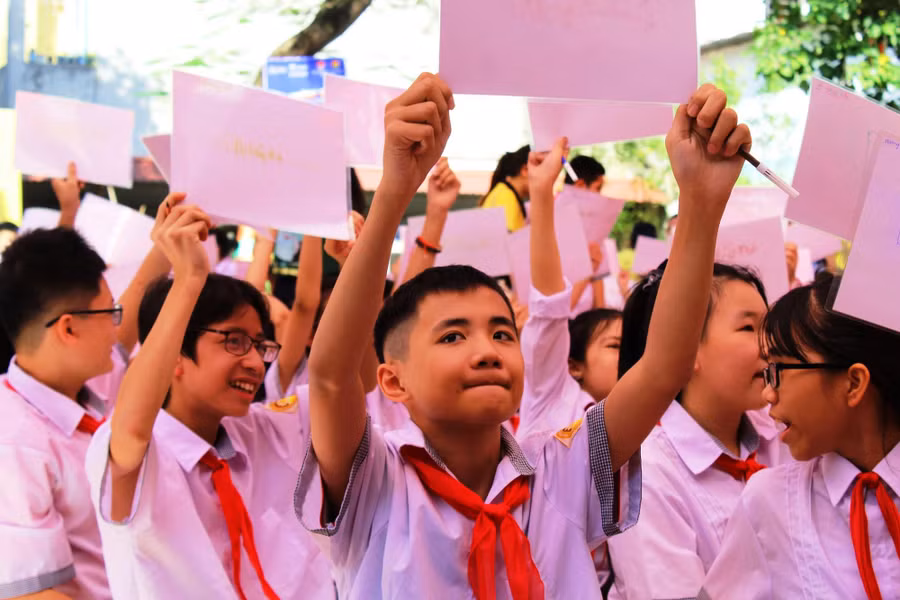 Học sinh tham gia tranh tài gồm 150 em đến từ các lớp khối 6, 7 của nhà trường.