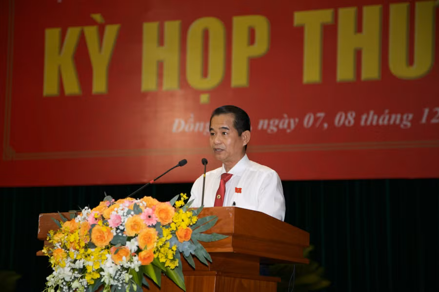 Chủ tịch HĐND tỉnh Đồng Nai Thái Bảo phát biểu khai mạc kỳ họp. (Ảnh: Hoàng Phúc).