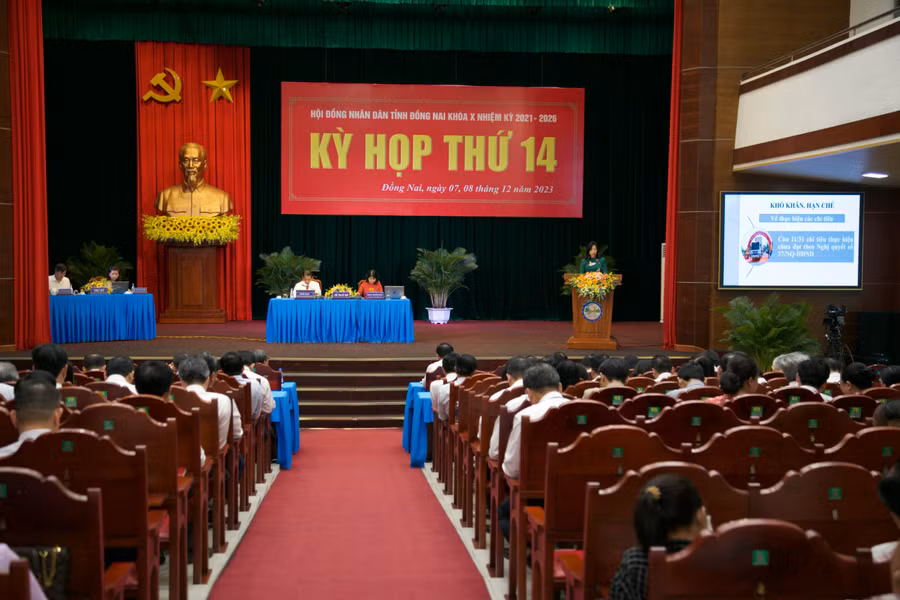 Toàn cảnh kỳ họp thứ 14 HĐND tỉnh Đồng Nai khóa X khai mạc ngày 7/12. (Ảnh: Hoàng Phúc).