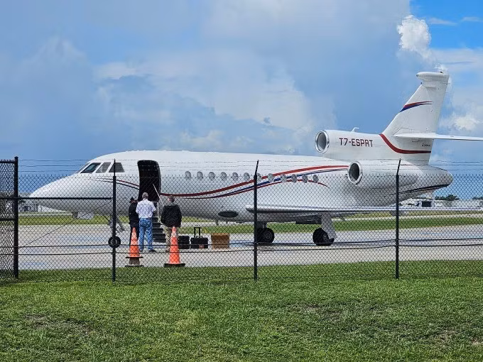 Máy bay của Tổng thống Venezuela Nicolas Maduro tại sân bay Fort Lauderdale, Florida, sáng 2/9, sau khi bị Mỹ tịch thu.