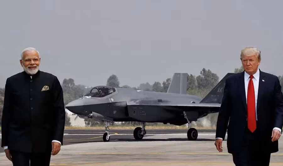 Tiêm kích tàng hình F-35.