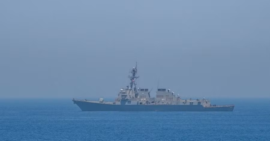 Chiến hạm Mỹ xuất hiện tại Biển Oman.