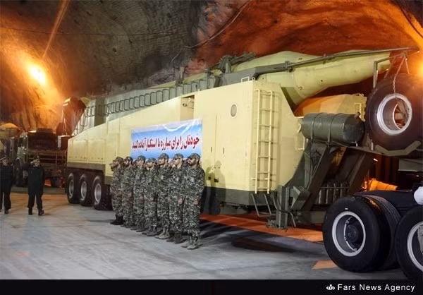 Tên lửa đạn đạo Ghadr, một trong những tên lửa Iran sử dụng tấn công Israel hôm 1 tháng 10.