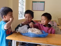 Gieo ước mơ nơi biên giới