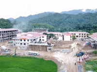 Những công trình trường nội trú vùng biên gấp rút làm trong hơn 8 tháng.