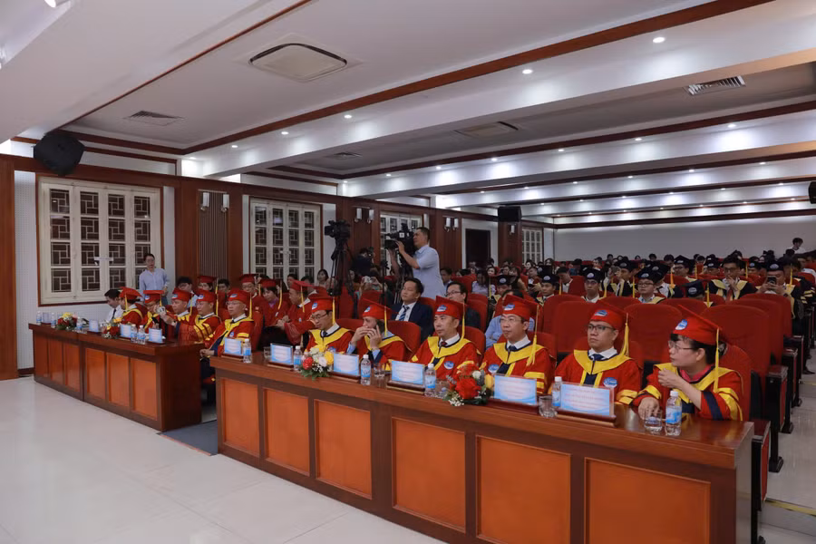 Quang cảnh buổi lễ.