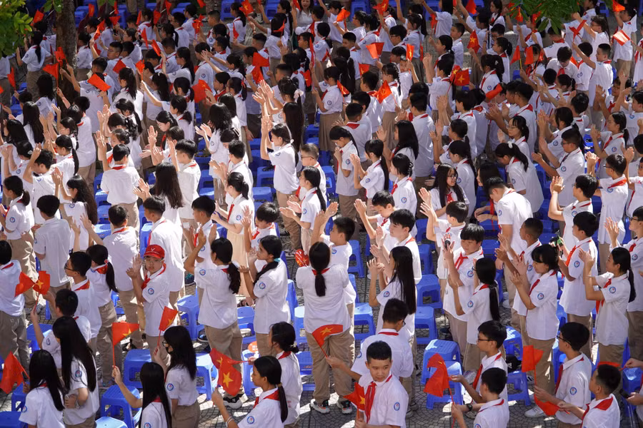 ngoc-lam-1.jpg