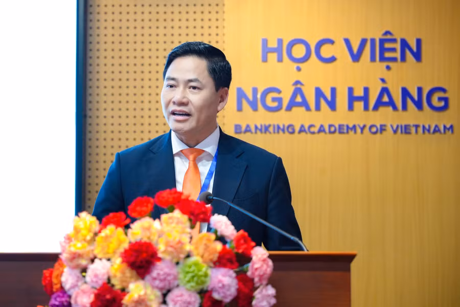 pgsts-bui-huu-toan-bi-thu-dang-uy-hoc-vien-phat-bieu-tai-le-khai-mac-dot-danh-gia.jpg