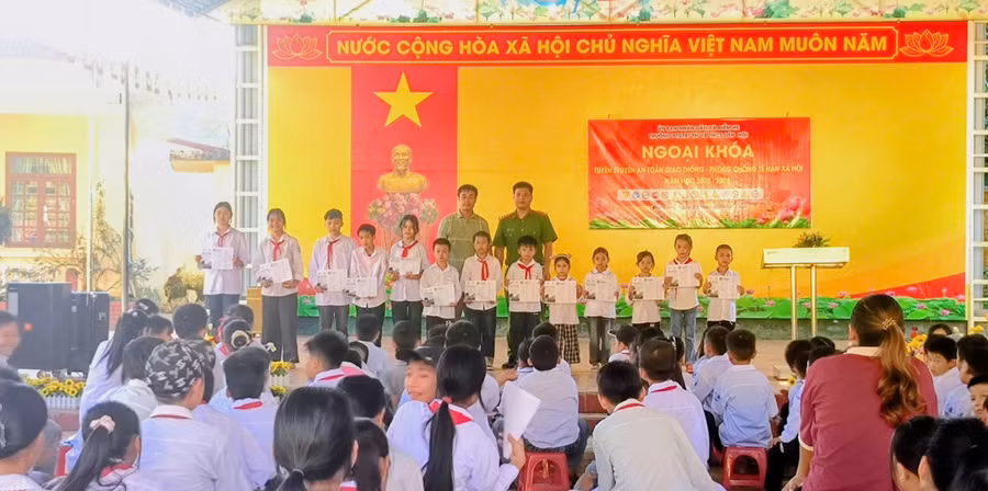 thuoc-la-1-1232.jpg