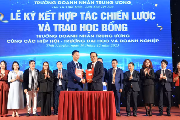 Dấu mốc hợp tác chiến lược vì đội ngũ doanh nhân tương lai