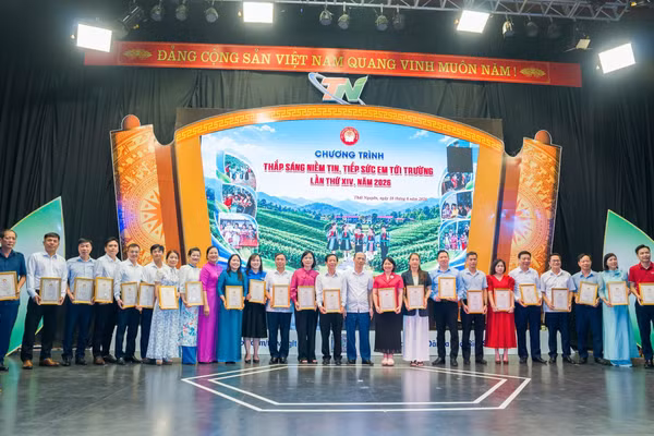 Nhiều đơn vị, doanh nghiệp, nhà hảo tâm đã chung tay đồng hành cùng chương trình.