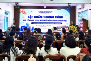 Tiếng Anh 'bước ra' khỏi giờ Ngoại ngữ