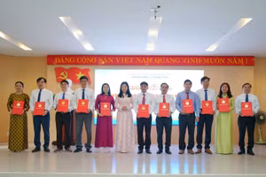 Sở GD&ĐT Đà Nẵng công bố quyết định thành lập các CSGD trực thuộc sau sắp xếp