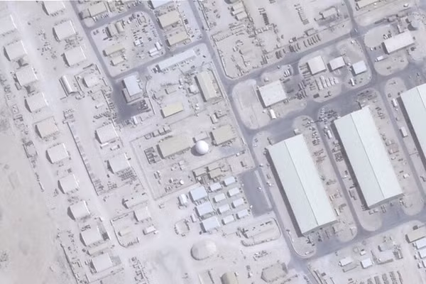 Không còn một chiếc máy bay nào của Mỹ tại căn cứ không quân Al Udeid.