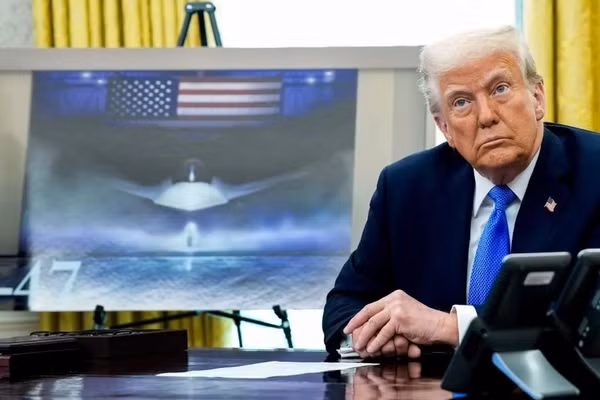 Tổng thống Mỹ Donald Trump công bố chương trình F-47.