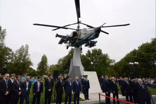 Trực thăng tấn công Ka-50.