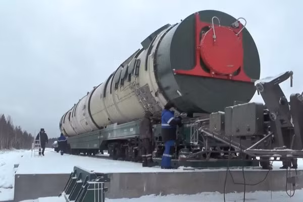 Tên lửa ICBM Sarmat của Nga.