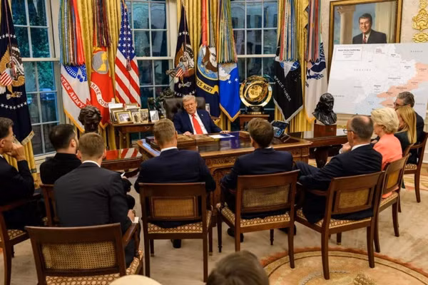 Tổng thống Donald Trump gặp gỡ các lãnh đạo châu Âu tại Nhà Trắng.
