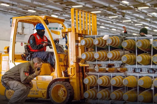 Mỹ được cho là đang chuẩn bị một cuộc tấn công quy mô lớn vào Iran.