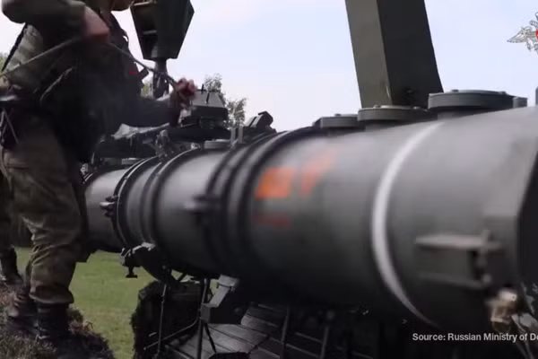 Nga phô diễn vũ khí trong cuộc tập trận với Belarus.