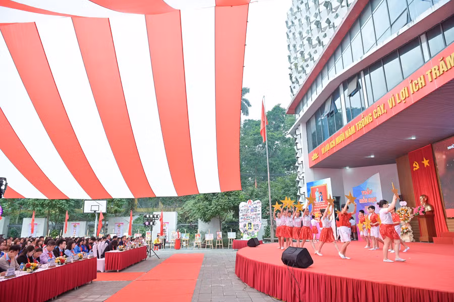 hoi-dong-doi-thanh-doan-hn-2306.jpg